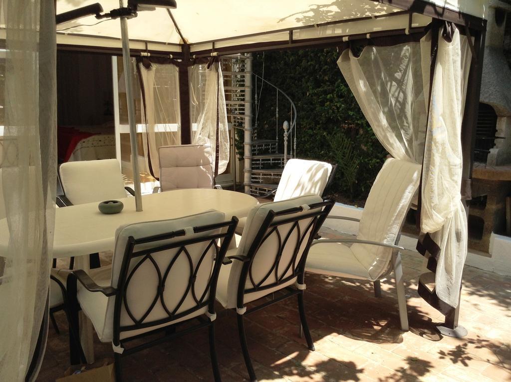Casa Amarela Guesthouse ラゴス 部屋 写真