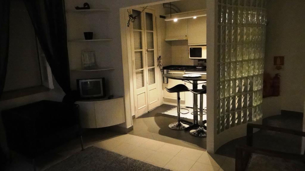 Casa Amarela Guesthouse ラゴス 部屋 写真