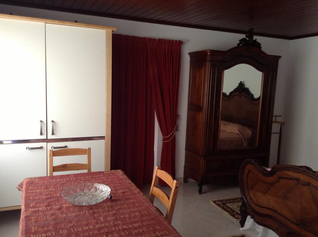 Casa Amarela Guesthouse ラゴス 部屋 写真