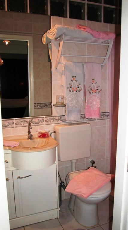 Casa Amarela Guesthouse ラゴス 部屋 写真