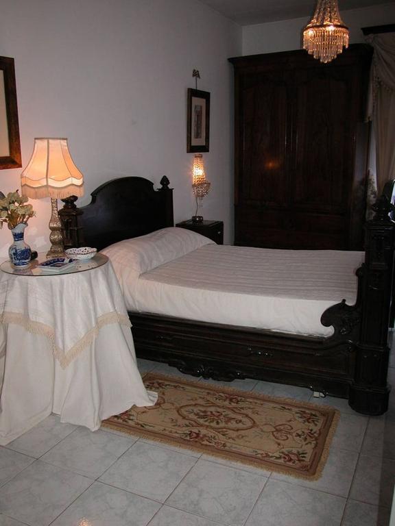 Casa Amarela Guesthouse ラゴス 部屋 写真